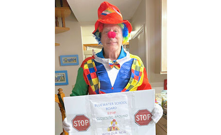 ​Stewart urges school board to stop “clowning around” with new high school in Kincardine