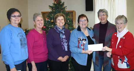 Sorority donates $340 to Kincardine Food Bank