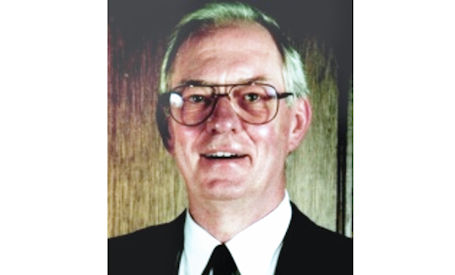 ​Clarence Holmes of Mitchell, formerly of Kincardine, dies at the age of 87