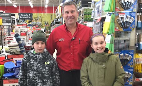 Two Kincardine youth donate Christmas money to Jumpstart program