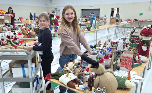 Local Big Brothers and Big Sisters holding Christmas Yard Sale, Sunday