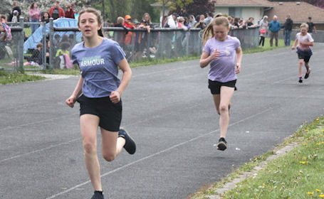 â€‹Ripley athletes compete in track and field