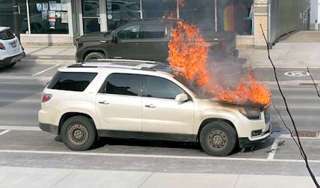 ​Vehicle bursts into flames in downtown Kincardine