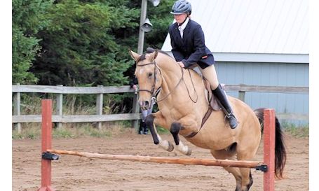 Tiverton Fall Fair runs this weekend, with five competing for ambassador title
