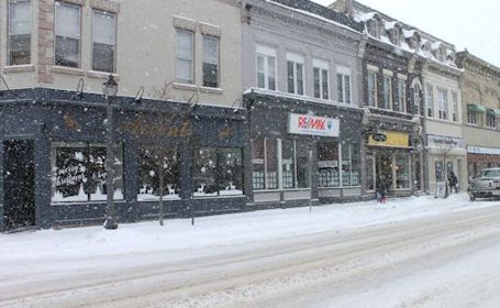 Kincardine area blanketed in snow all weekend