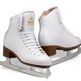 Power Workers' Union donates to Kincardine Skating Club