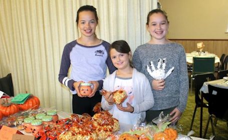 Crowd turns out for lunch, baking and more at Harvest Bazaar in Ripley