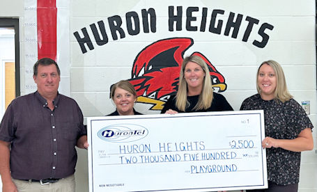 Huron Heights playground project receives more support