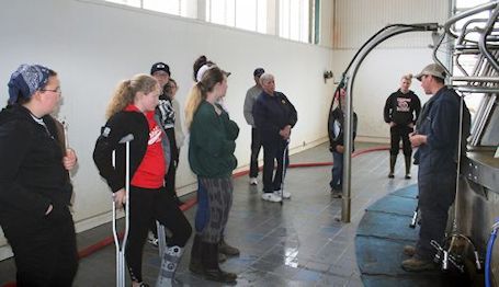 Ripley 4-H Dairy Club visits Ikendale Farms in Walkerton