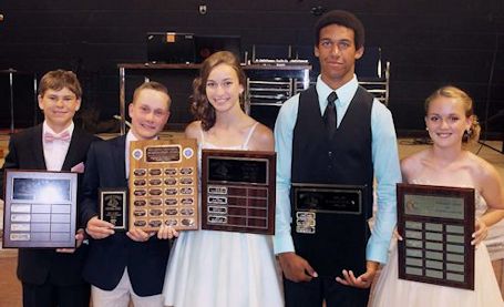 Huron Heights Public School hosts Grade 8 graduation