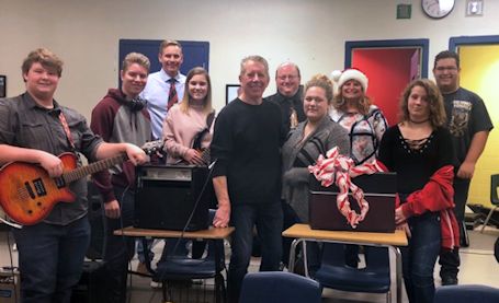 Bruce County Blues presents early Christmas gift to KDSS band program