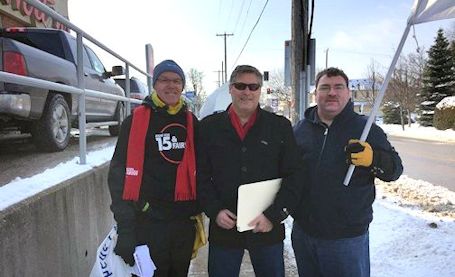 Labour council supports workers at Tim Hortons in downtown Kincardine
