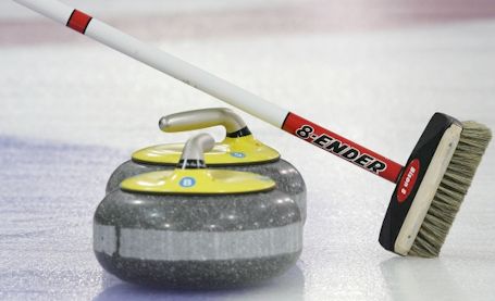 Off the Broom: Kincardine Curling Club season begins with Ã¢â‚¬Å“Men With BroomsÃ¢â‚¬Â� fund-raiser