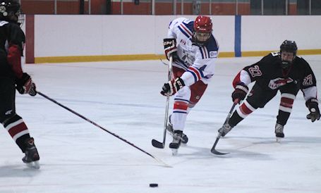 Kincardine Bulldogs edged out by Walkerton in season home opener