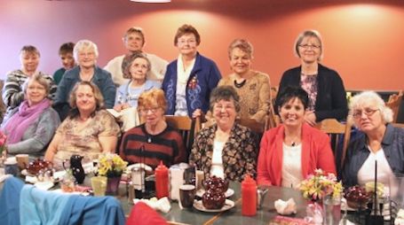 Purple Grove W.I. holds May meeting and night out in Lucknow