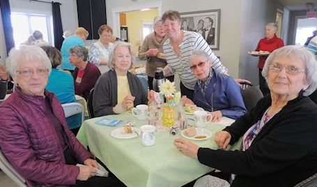 Kincardine hospital auxiliary holds successful Spring Card Party