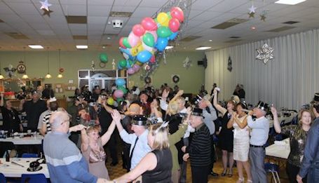 Crowd rings in the new year at Kincardine Legion's New Year's Eve party