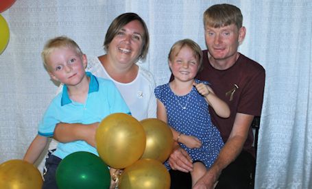 Great turn-out for Rainbows for Kathryn benefit dance