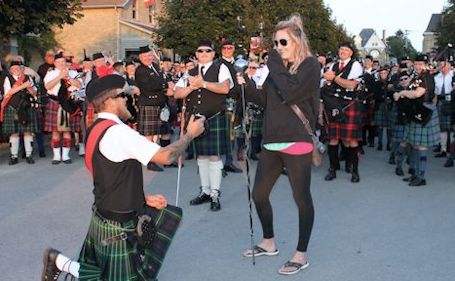 Drum major Nick Wood proposes to girlfriend at Massed Band Parade