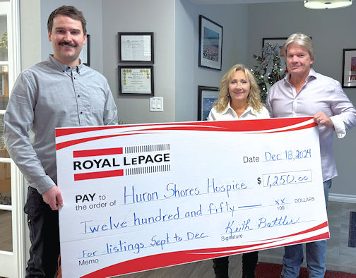 ​Battlers present $1,250 to Huron Shores Hospice