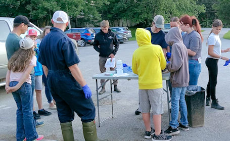 South Bruce 4-H Dairy Club holds fifth meeting at Walkerton-Hanover Vet Clinic