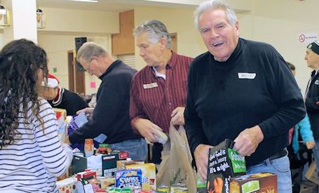 Kincardine Christmas Hamper Program under way
