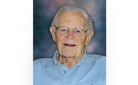 Cy Parkinson of Kincardine dies at the age of 93