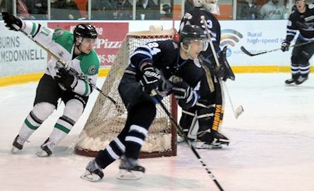 Ripley Wolves withstand chippy play in 4-2 win against Winterhawks