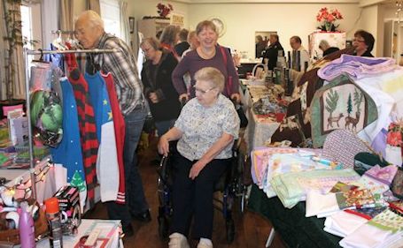 Shoppers crowd Tiverton Park Manor for annual Christmas Bazaar and open house