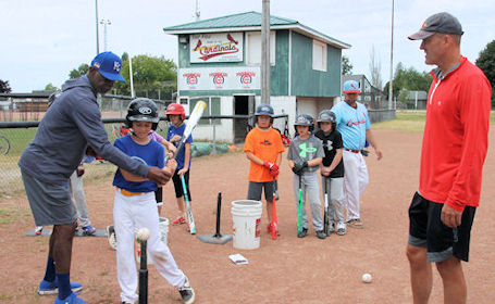 â€‹About 90 players take part in Kincardine minor baseball camp
