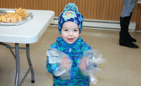 ​Good crowd turns out for new Tiverton Cookie Walk at Lions Hall
