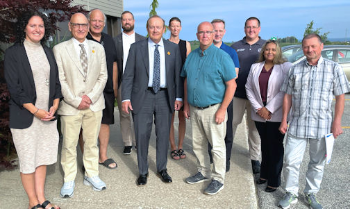 CNSC president and staff meet with Kincardine, discuss duties of nuclear host community